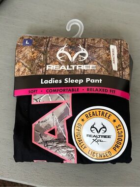 Realtree Ladies Sleep Pant - Black with Pink Accents